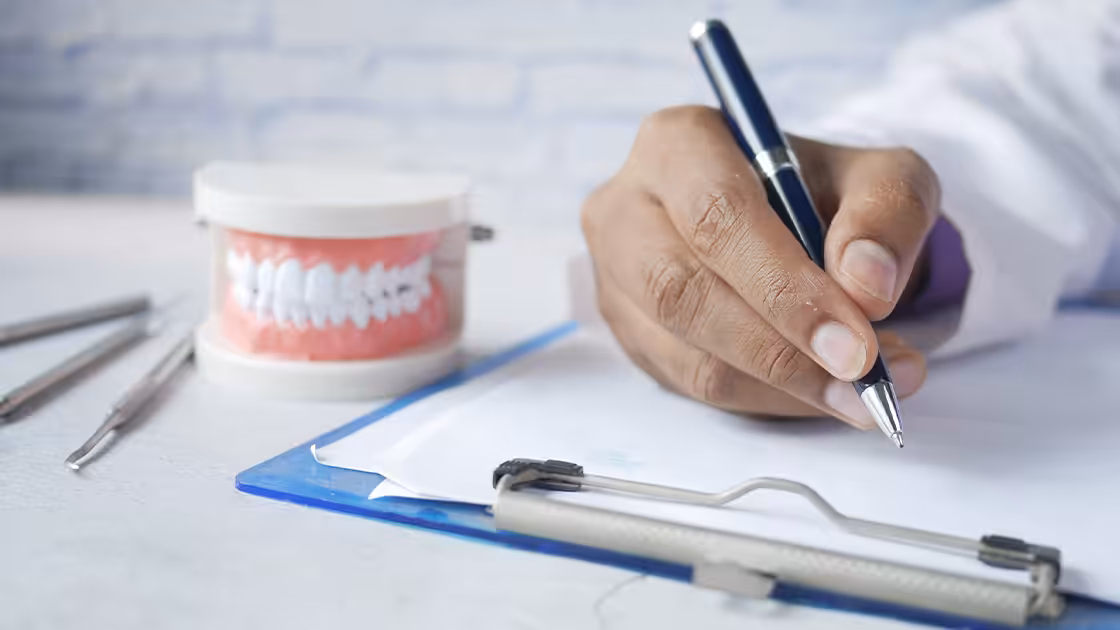 Form at the dentit